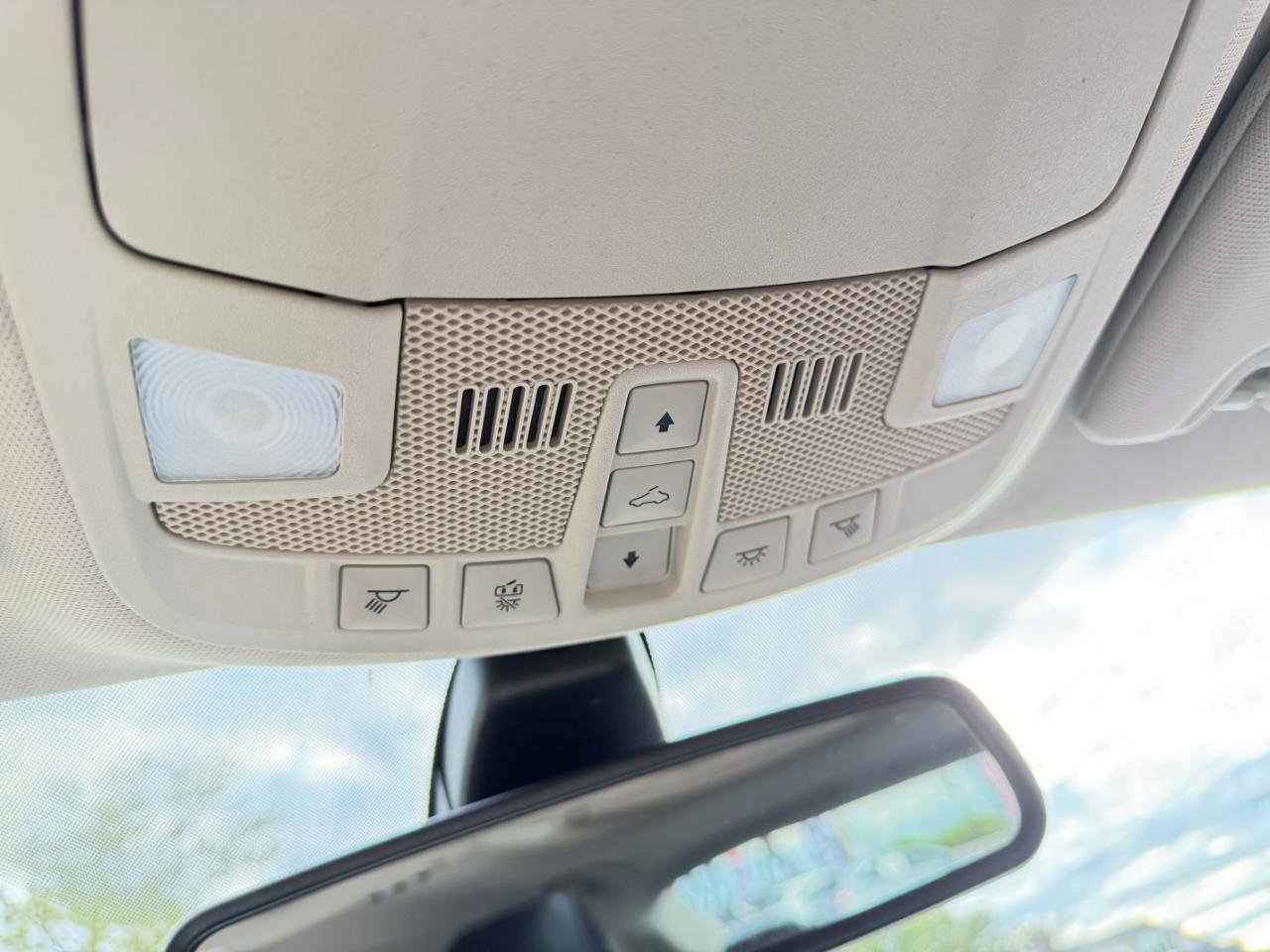 Used 2019 Ford Fusion Energi Titanium FWD image 52