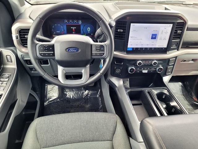 Used 2025 Ford F150 XLT w/ Equipment Group 301A Standard AWD/4WD image 9