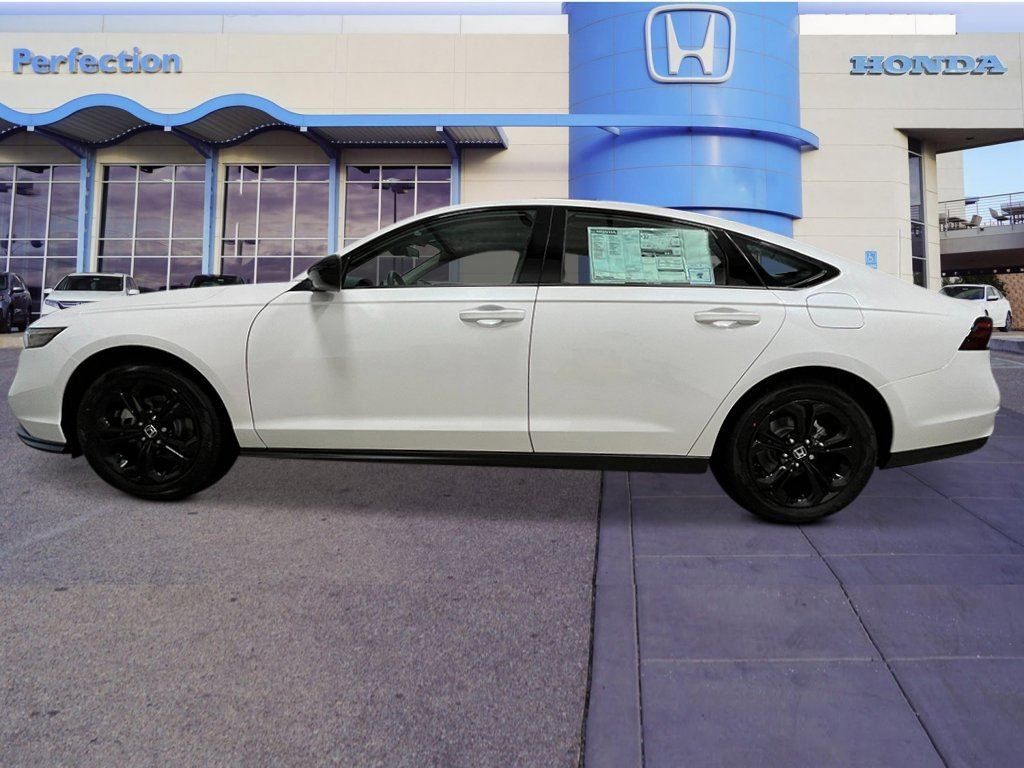 New 2025 Honda Accord SE image 2