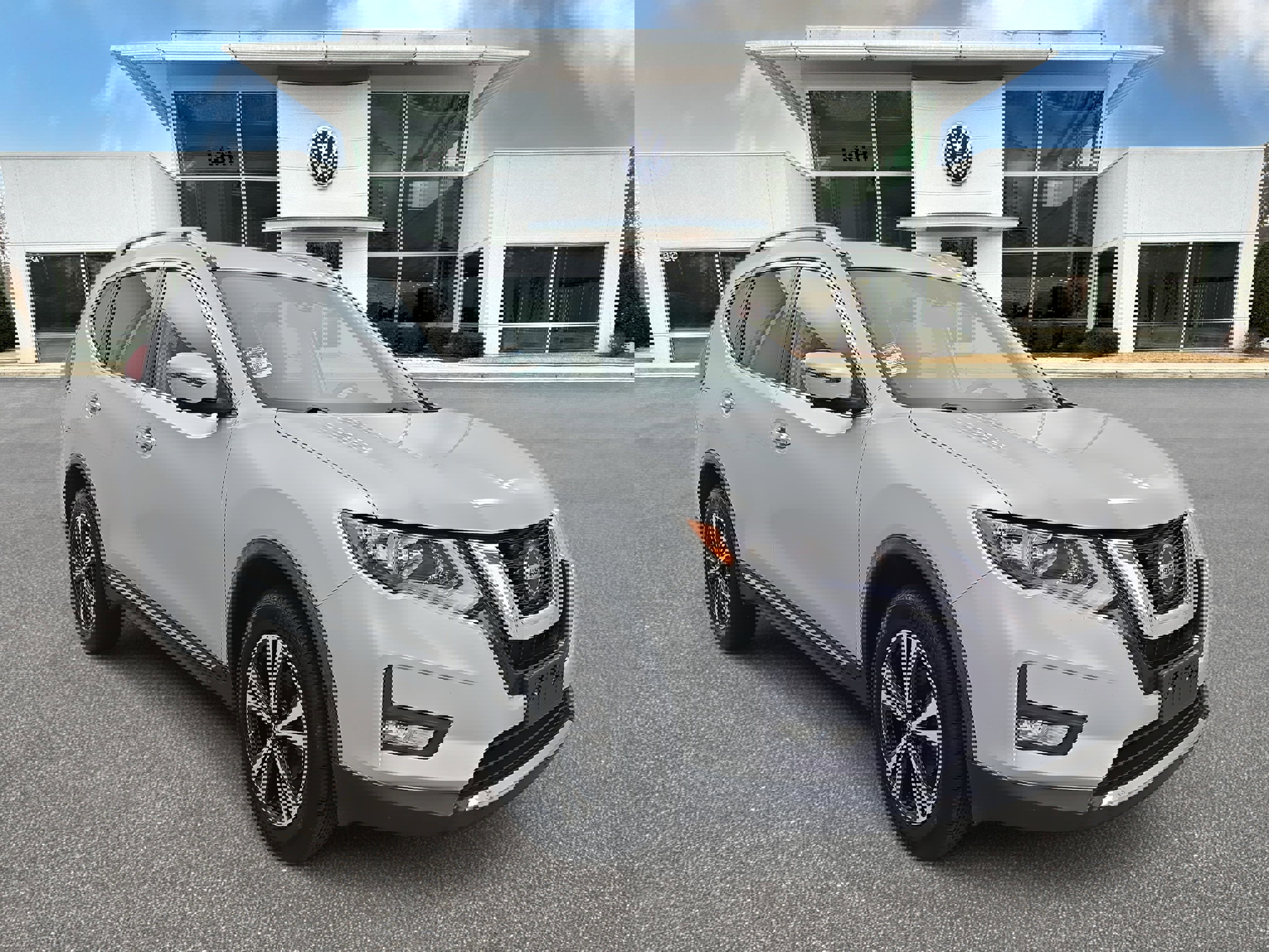 Used 2018 Nissan Rogue SL image 1