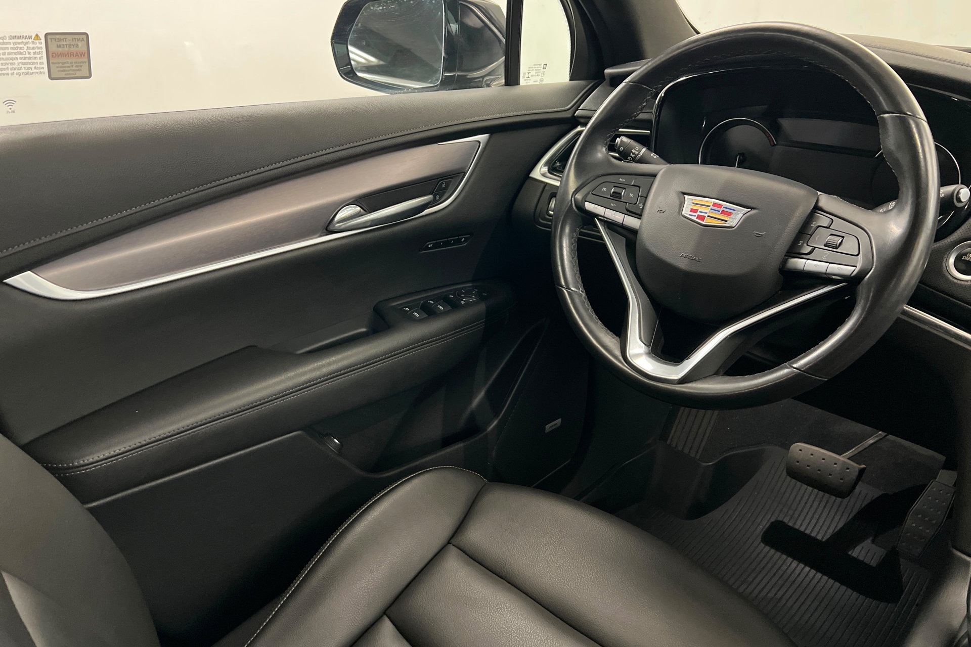 Used 2022 Cadillac XT6 Luxury FWD image 12