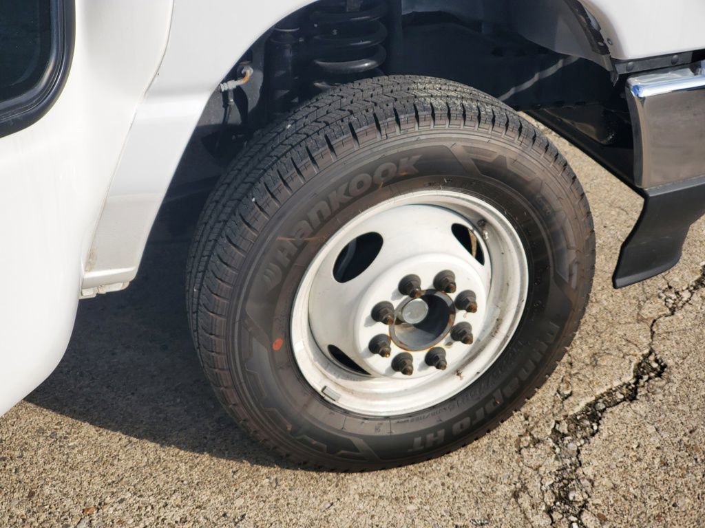 Used 2025 Ford E-350 and Econoline 350 Super Duty w/ Shuttle Bus Prep Package image 5