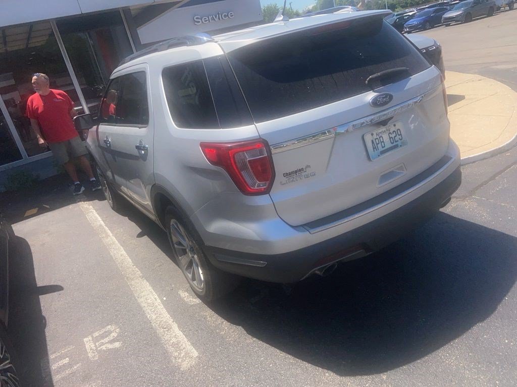 Used 2019 Ford Explorer Limited w/ Class III Trailer Tow Package AWD/4WD image 11