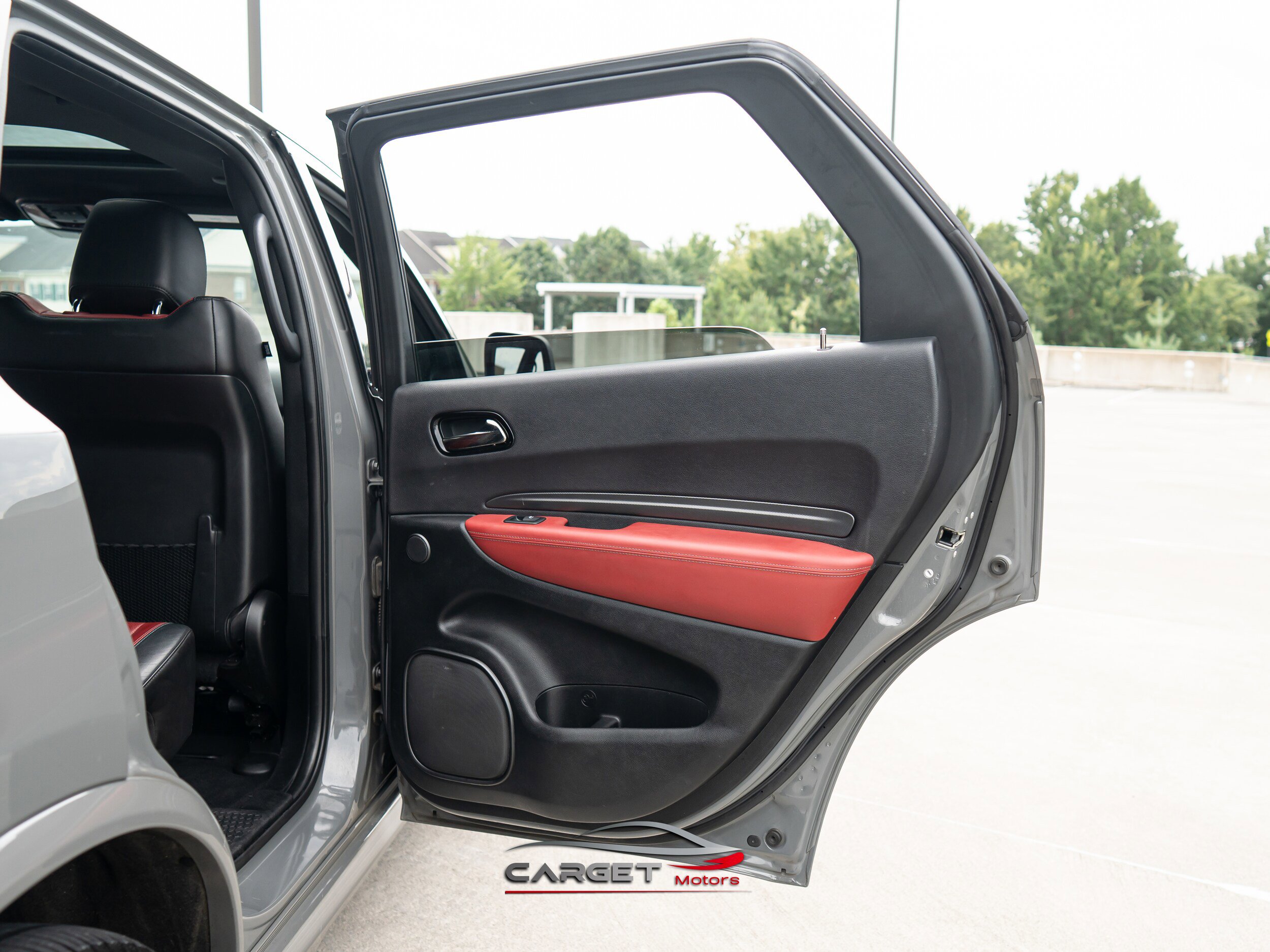 Used 2021 Dodge Durango R/T w/ Tow 'N Go Package AWD/4WD image 48