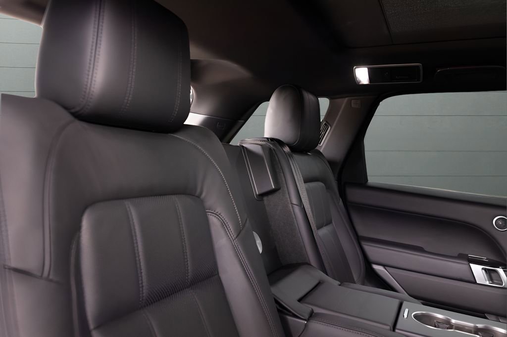 Used 2020 Land Rover Range Rover Sport HSE Dynamic image 73