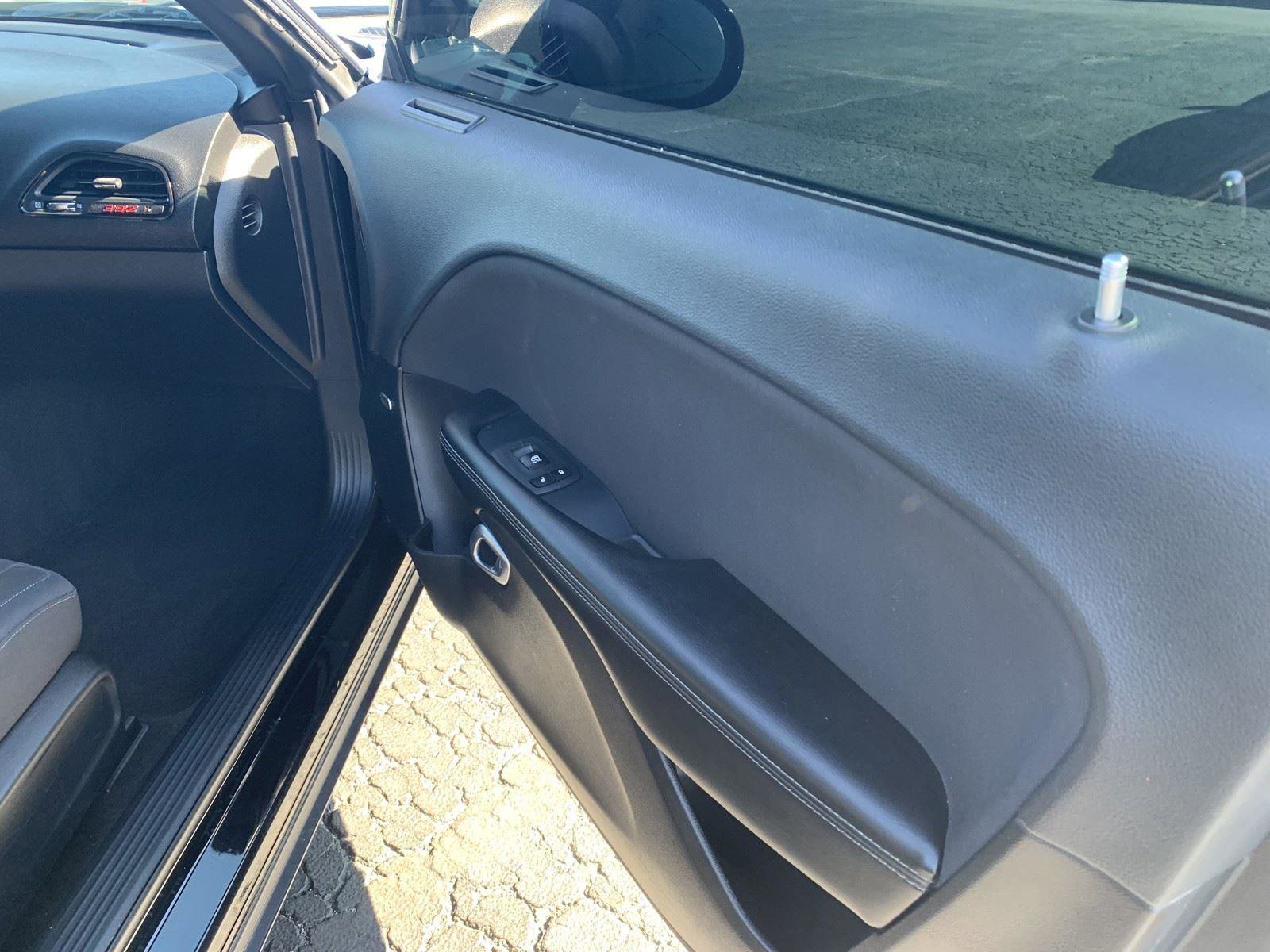 Used 2021 Dodge Challenger R/T Scat Pack image 11