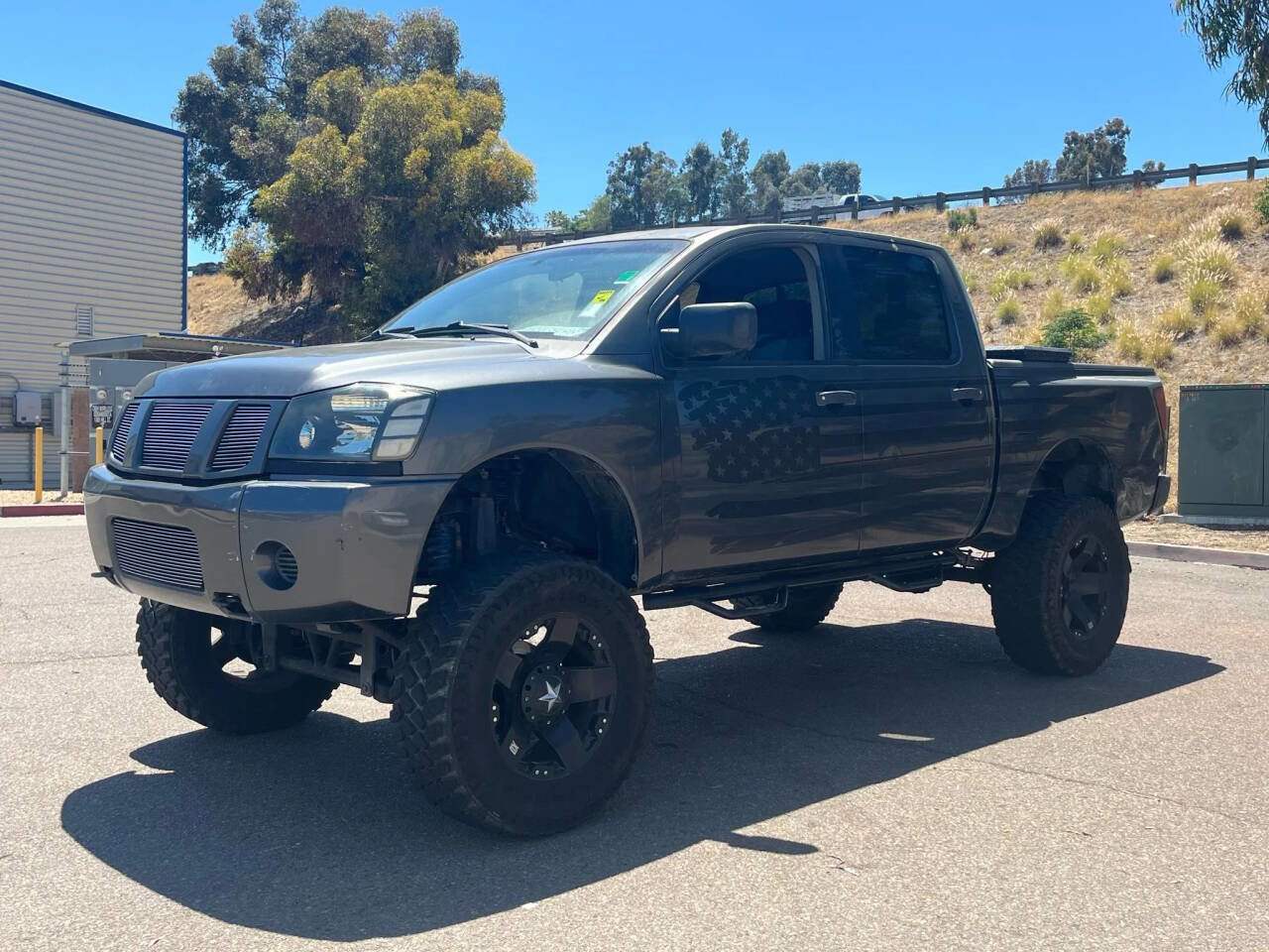 Used 2006 Nissan Titan XE image 8