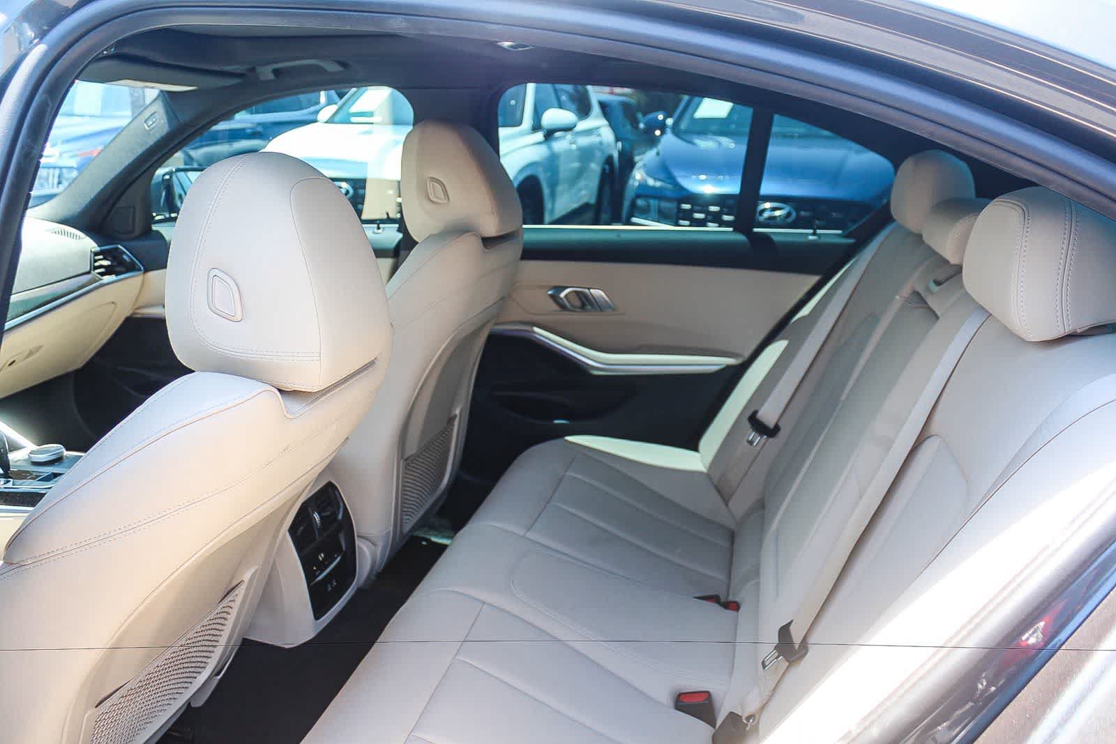 Used 2021 BMW 330e w/ Convenience Package RWD image 23