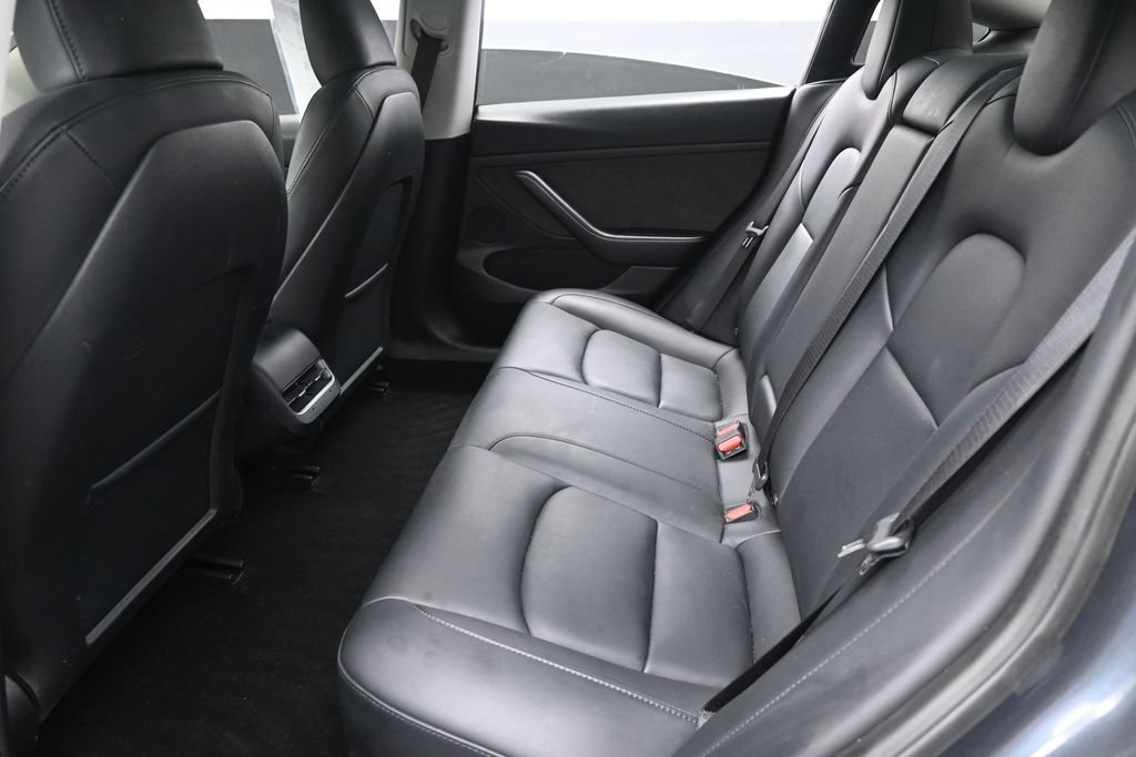 Used 2023 Tesla Model 3 Standard Range RWD image 27