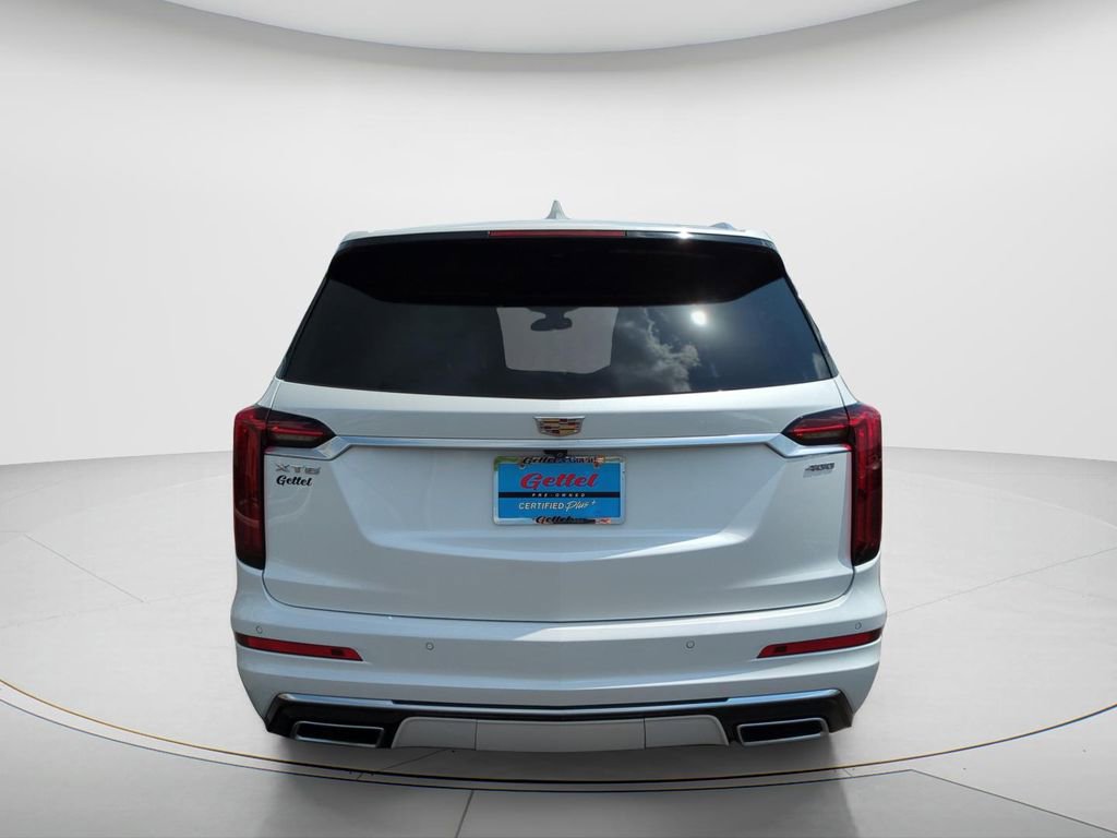 Used 2021 Cadillac XT6 Premium Luxury w/ LPO, Floor Liner Package image 5