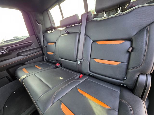 Used 2023 GMC Sierra 1500 AT4 w/ Technology Package AWD/4WD image 16