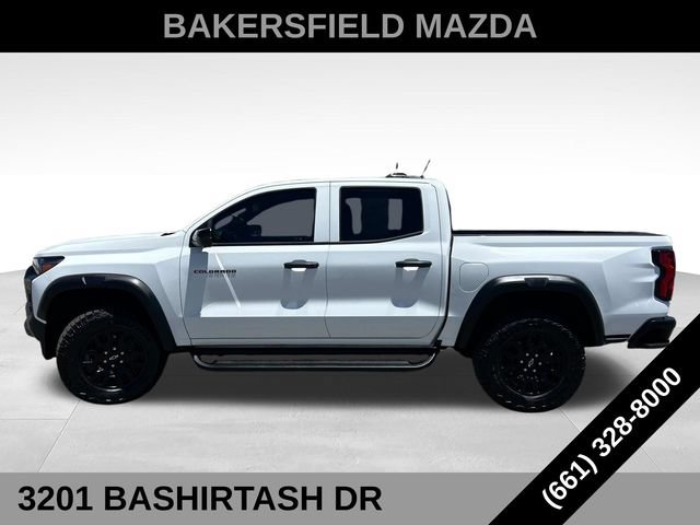 Used 2024 Chevrolet Colorado Trail Boss w/ Technology Package AWD/4WD image 3