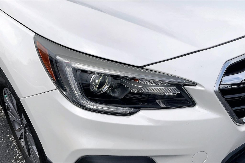 Used 2019 Subaru Outback 2.5i Touring AWD/4WD image 28