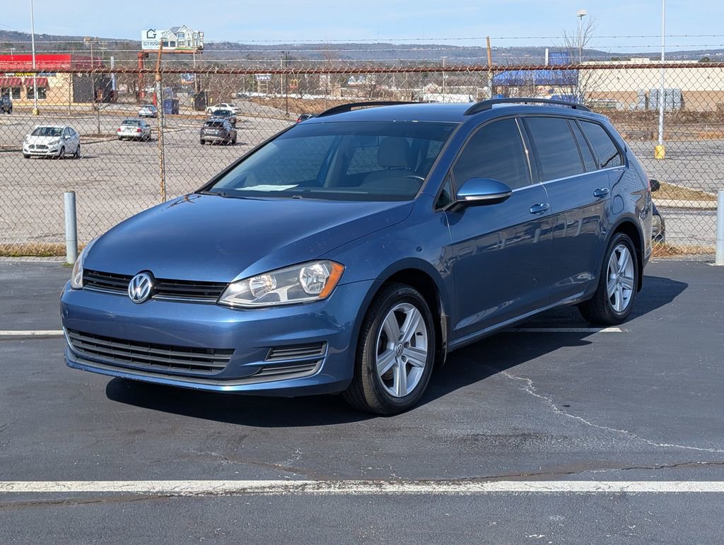 Used 2015 Volkswagen Golf TDI S image 3