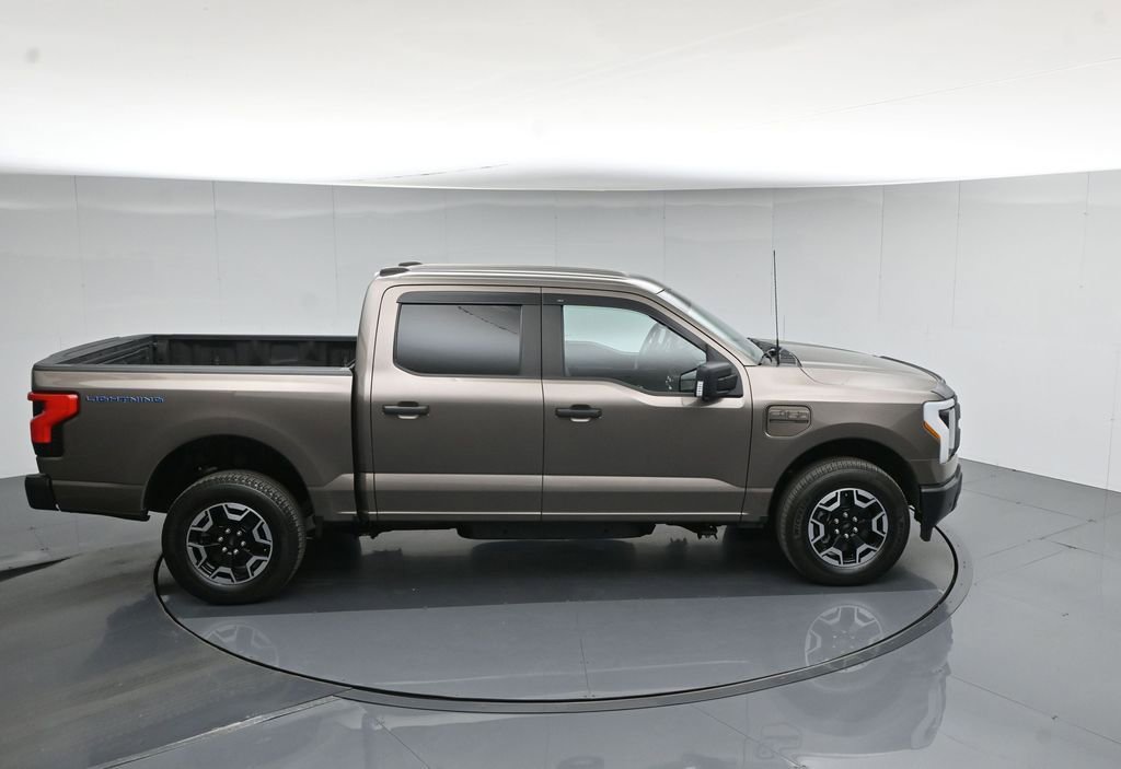Used 2023 Ford F150 Lightning Pro w/ Tow Technology Package AWD/4WD image 41