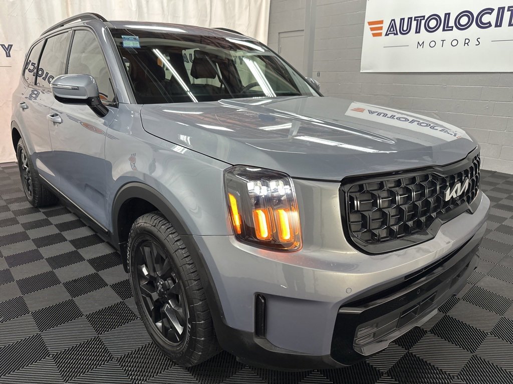 Used 2024 Kia Telluride SX Prestige X-Pro image 3