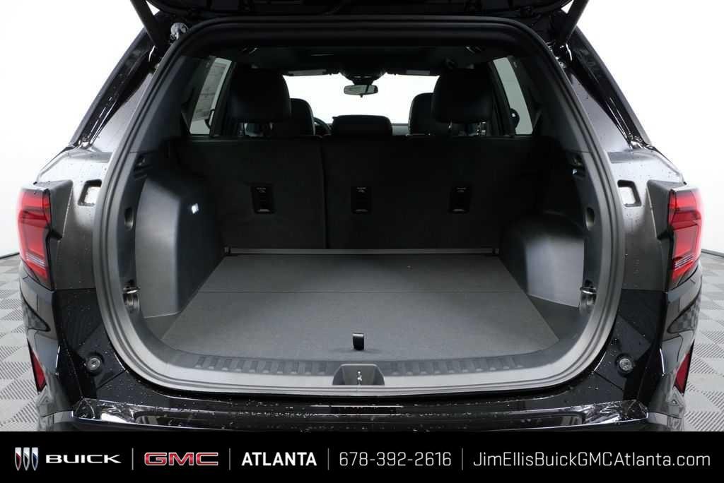 New 2026 GMC Terrain AT4 w/ Convenience Package III AWD/4WD image 17