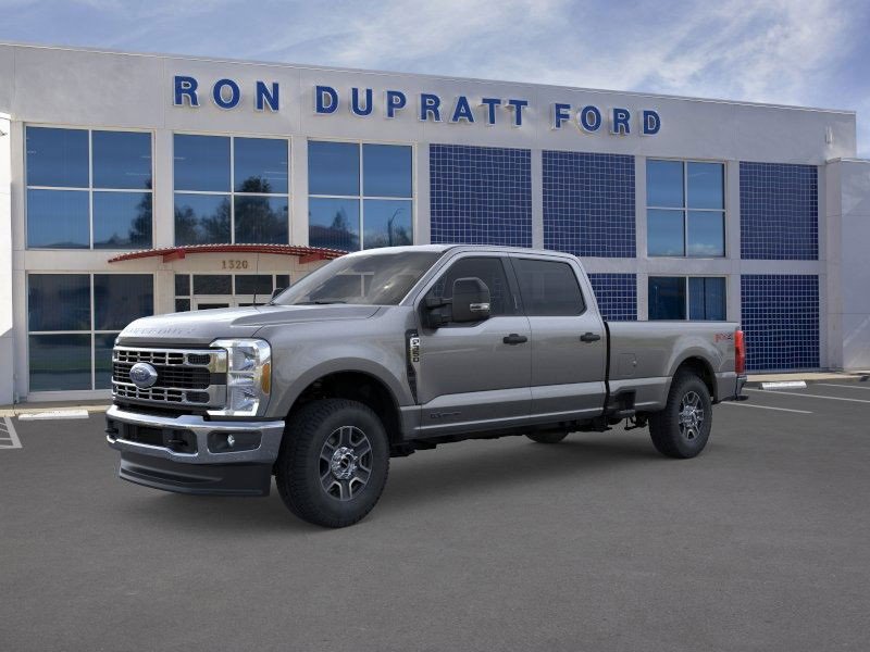 New 2025 Ford F350 XLT w/ FX4 Off-Road Package