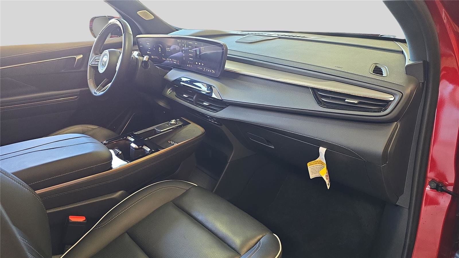 Used 2025 Buick Enclave Avenir w/ Super Cruise Package image 13