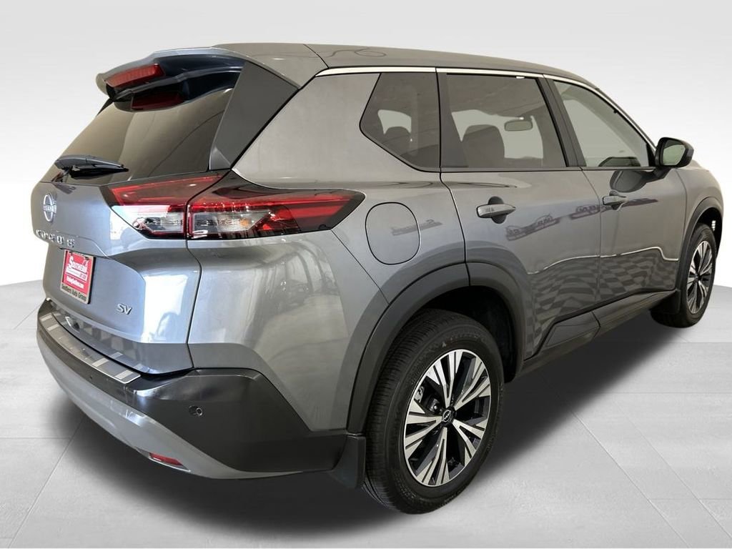 Used 2023 Nissan Rogue SV image 11