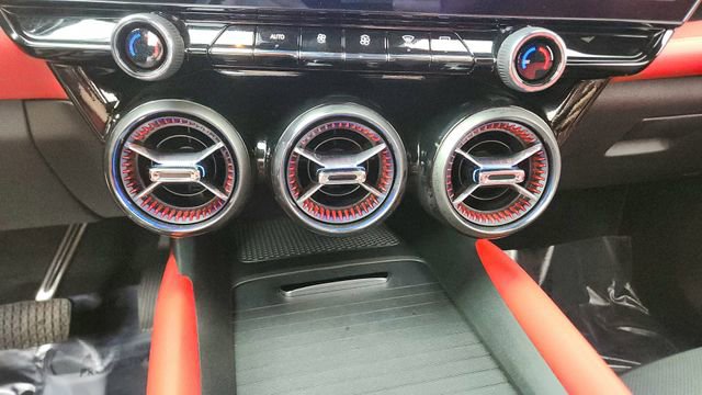 Used 2024 Chevrolet Blazer EV RS image 49