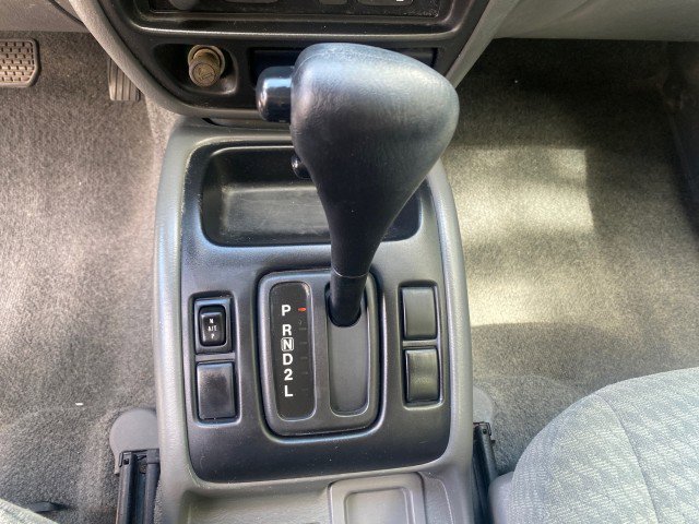 Used 2001 Suzuki Vitara JLS image 48