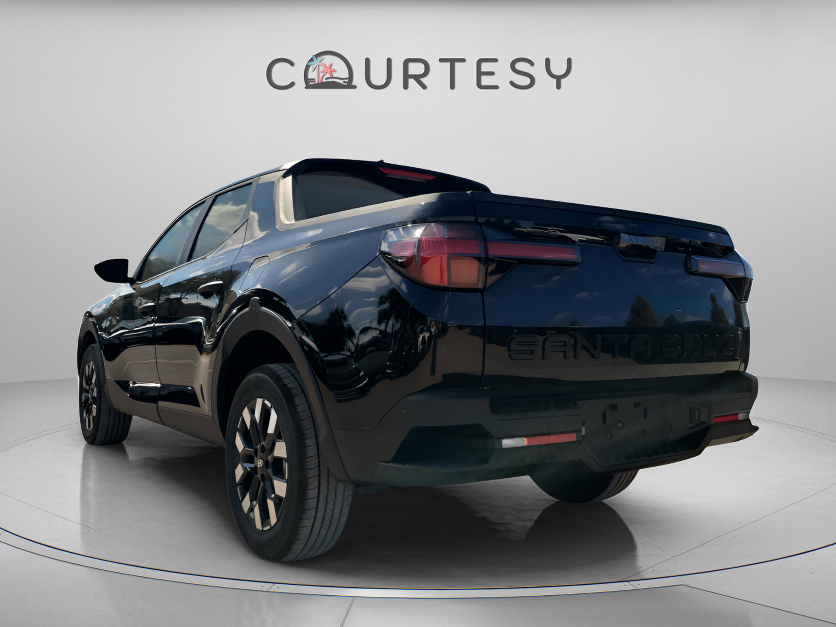 New 2026 Hyundai Santa Cruz SE image 3