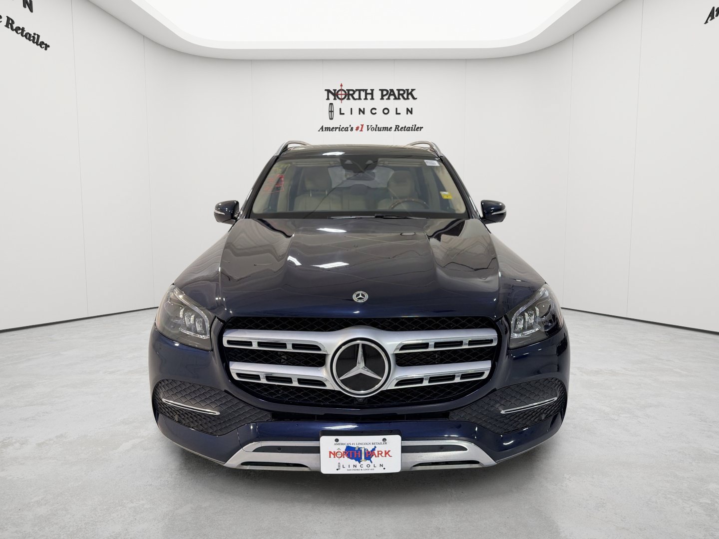 Used 2022 Mercedes-Benz GLS 450 4MATIC image 11