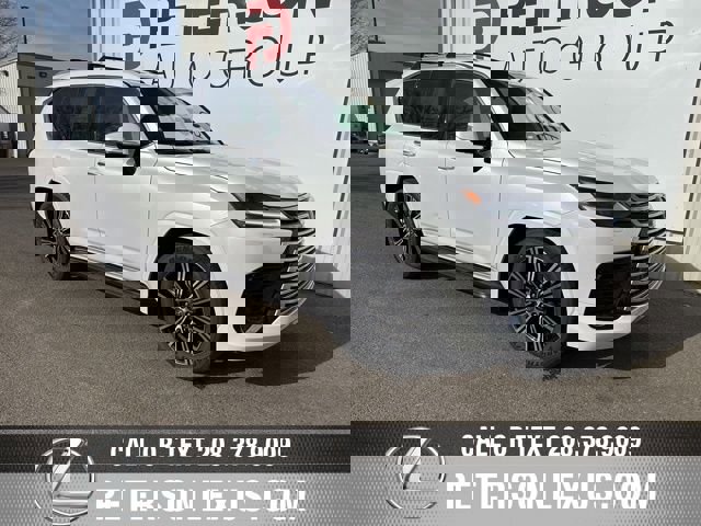 New 2026 Lexus LX 600 4WD w/ Luxury Package