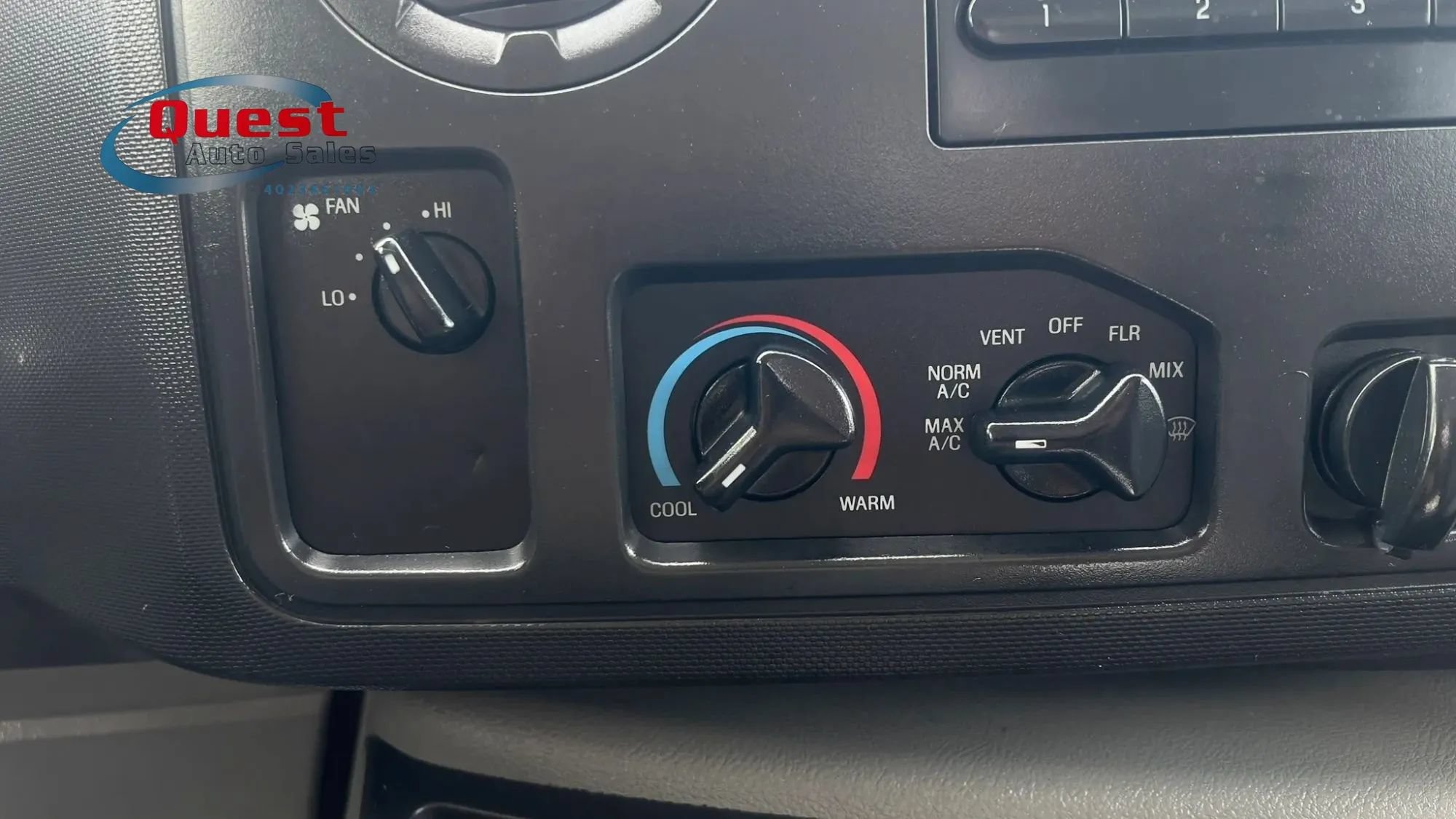 Used 2013 Ford E-250 and Econoline 250 RWD image 27