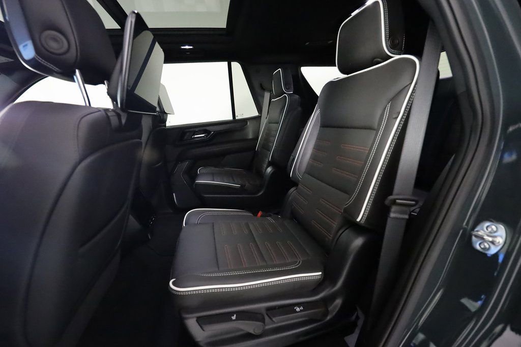 Used 2025 GMC Yukon AT4 Ultimate image 16