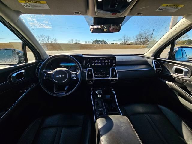 Used 2023 Kia Sorento SX image 12