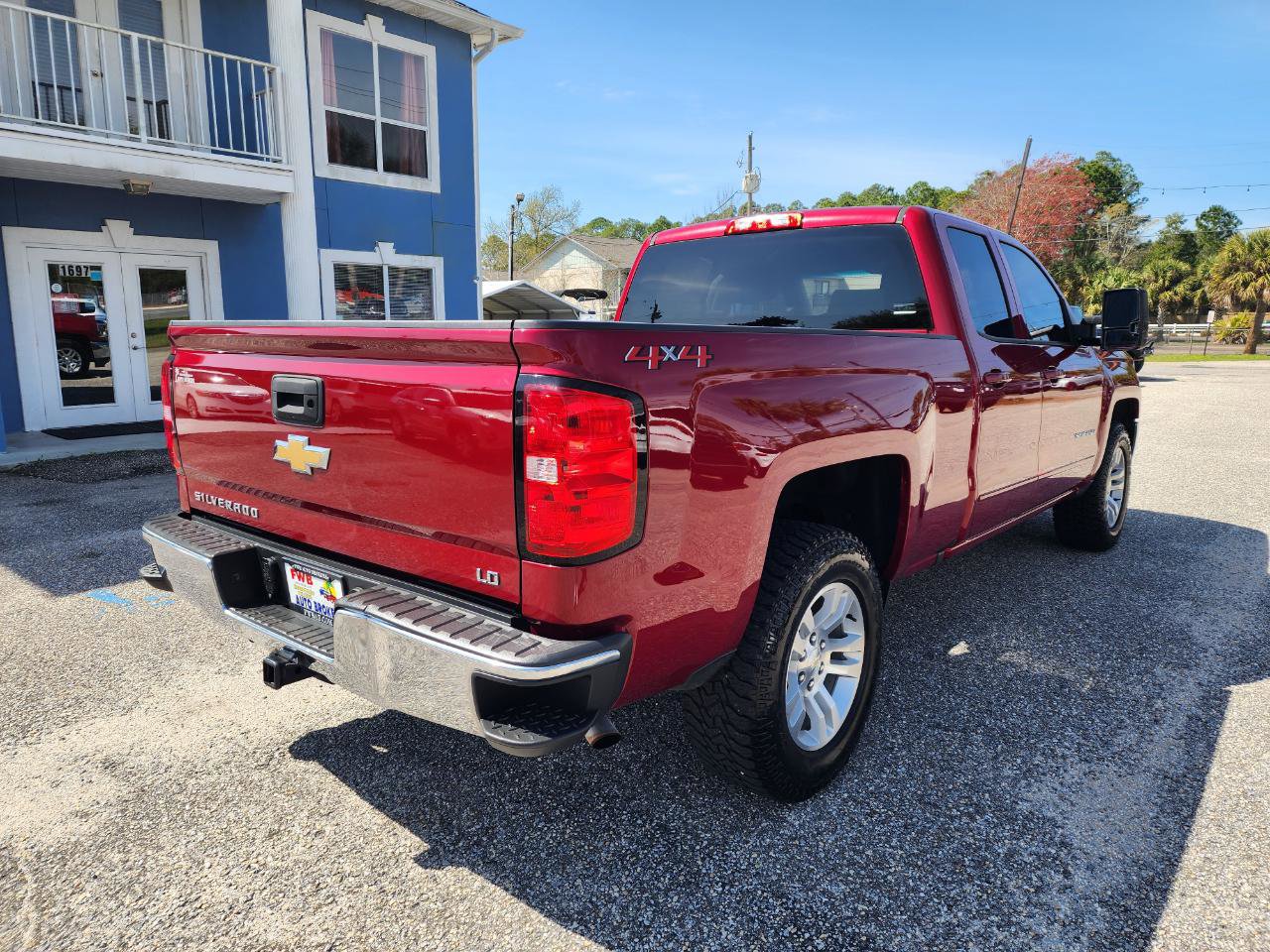 Used 2019 Chevrolet Silverado 1500 LT w/ All Star Edition image 5