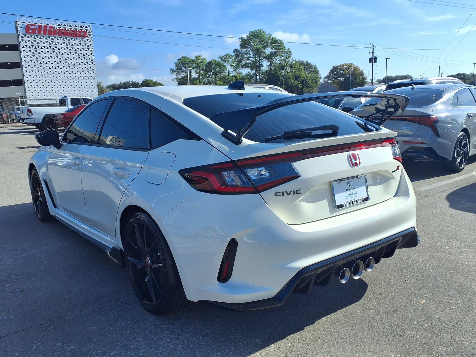 Used 2025 Honda Civic Type R image 3