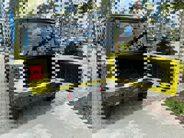 Used 2024 Jeep Wrangler Sport S image 12