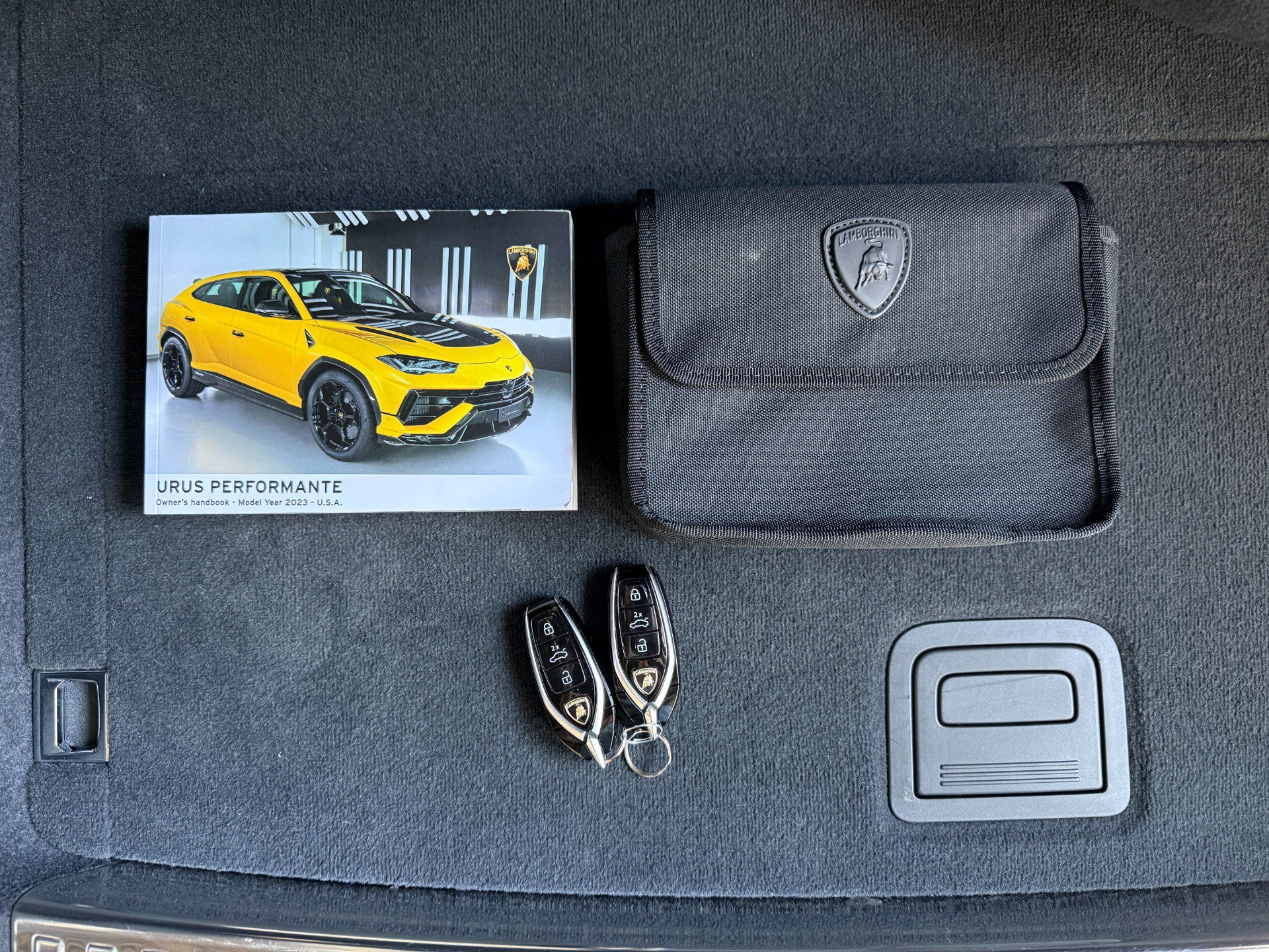 Used 2023 Lamborghini Urus Performante image 43