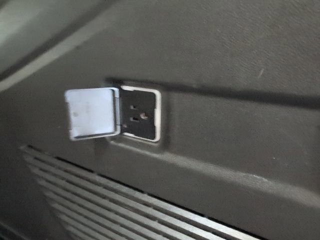 Certified 2024 GMC Yukon XL SLE image 32