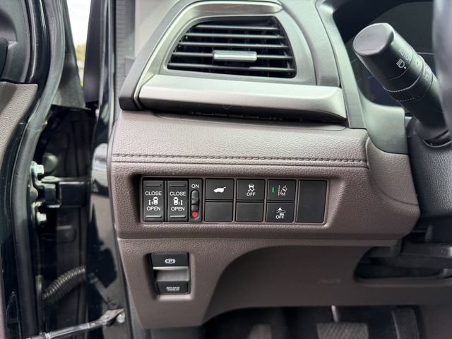 Used 2018 Honda Odyssey EX-L image 20