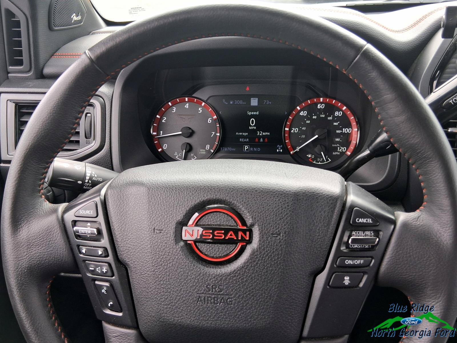 Used 2024 Nissan Titan PRO-4X w/ Pro-4x Convenience Package AWD/4WD image 19