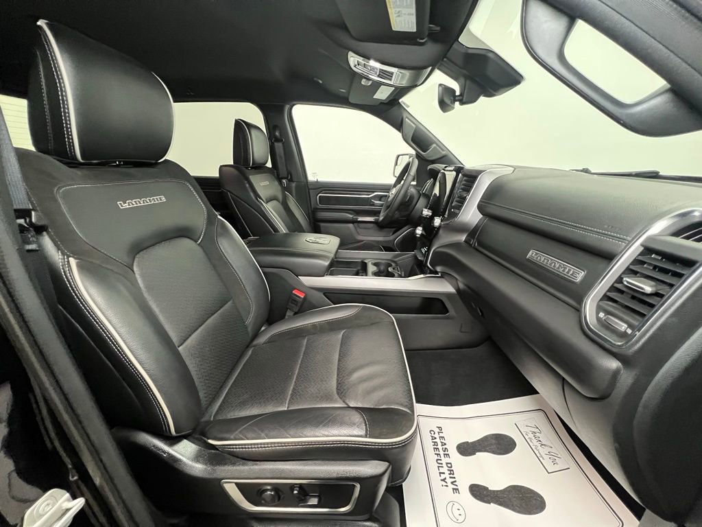 Used 2025 RAM 1500 Laramie image 9