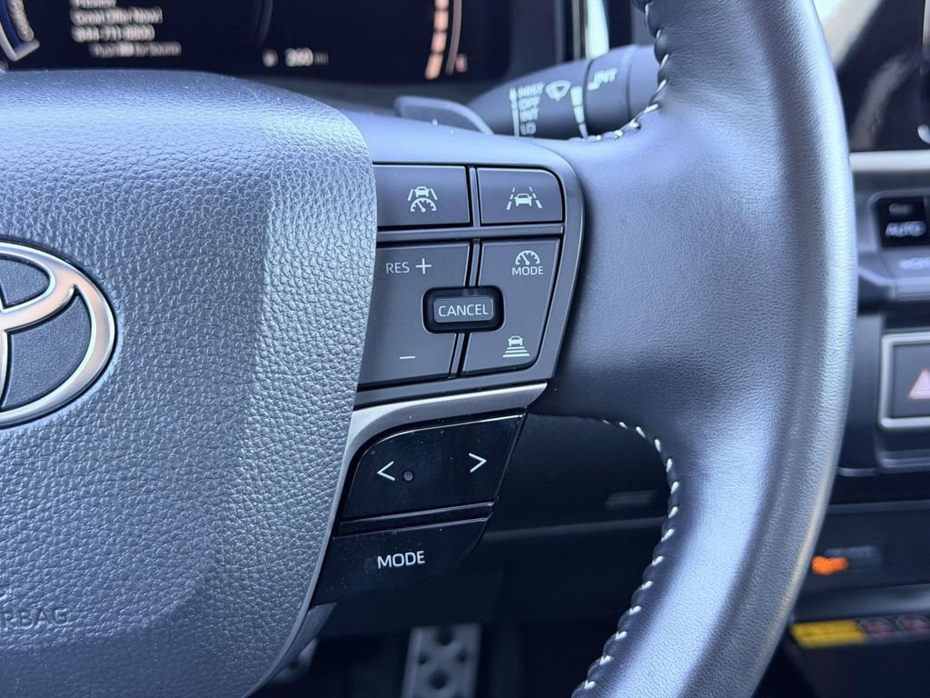 Certified 2025 Toyota Camry SE w/ Convenience Package FWD image 8