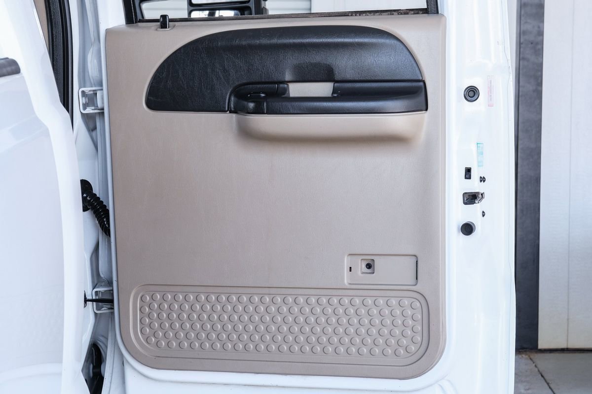 Used 2006 Ford F250 XLT image 39