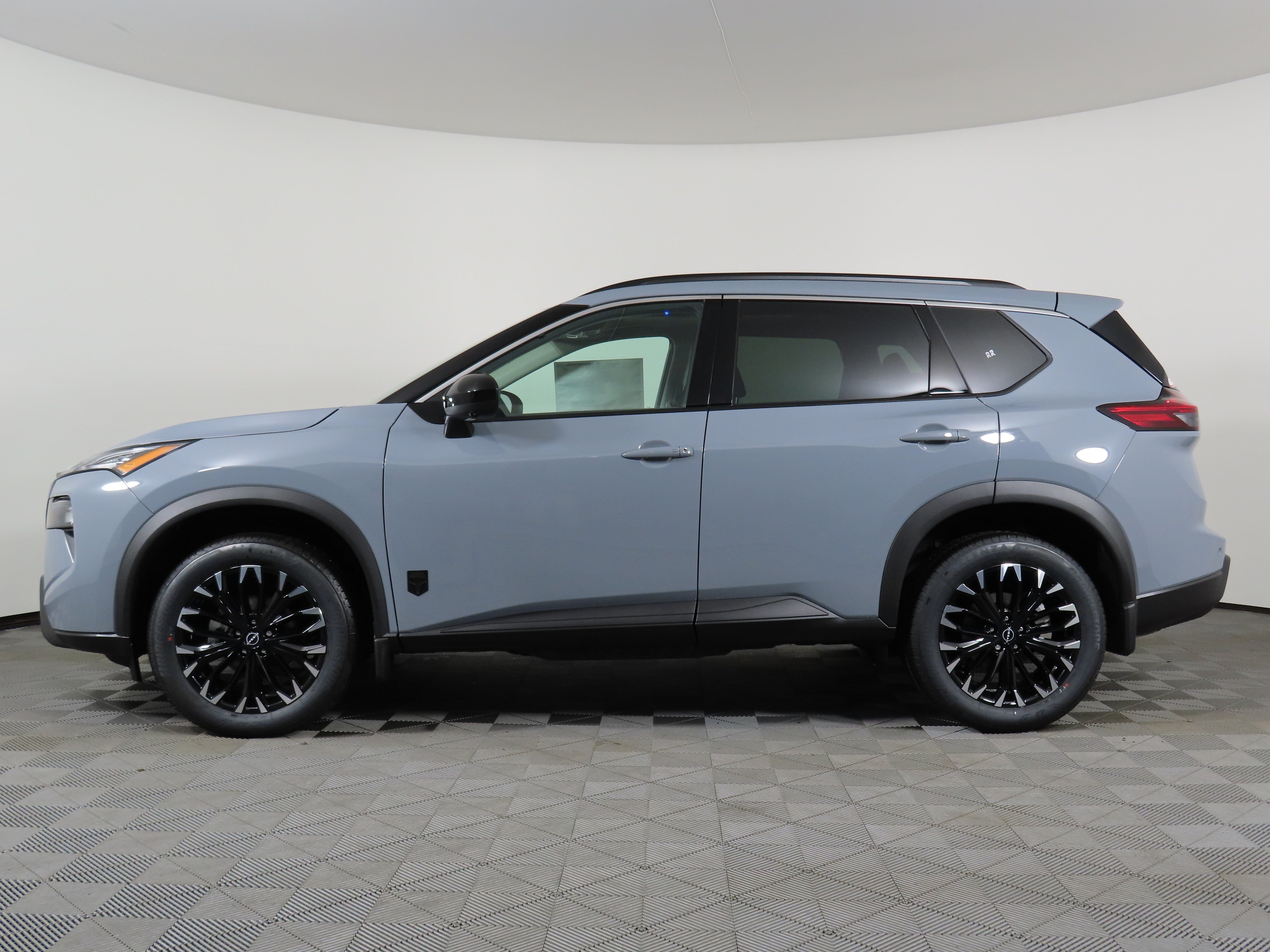 New 2026 Nissan Rogue Dark Armor AWD/4WD image 15