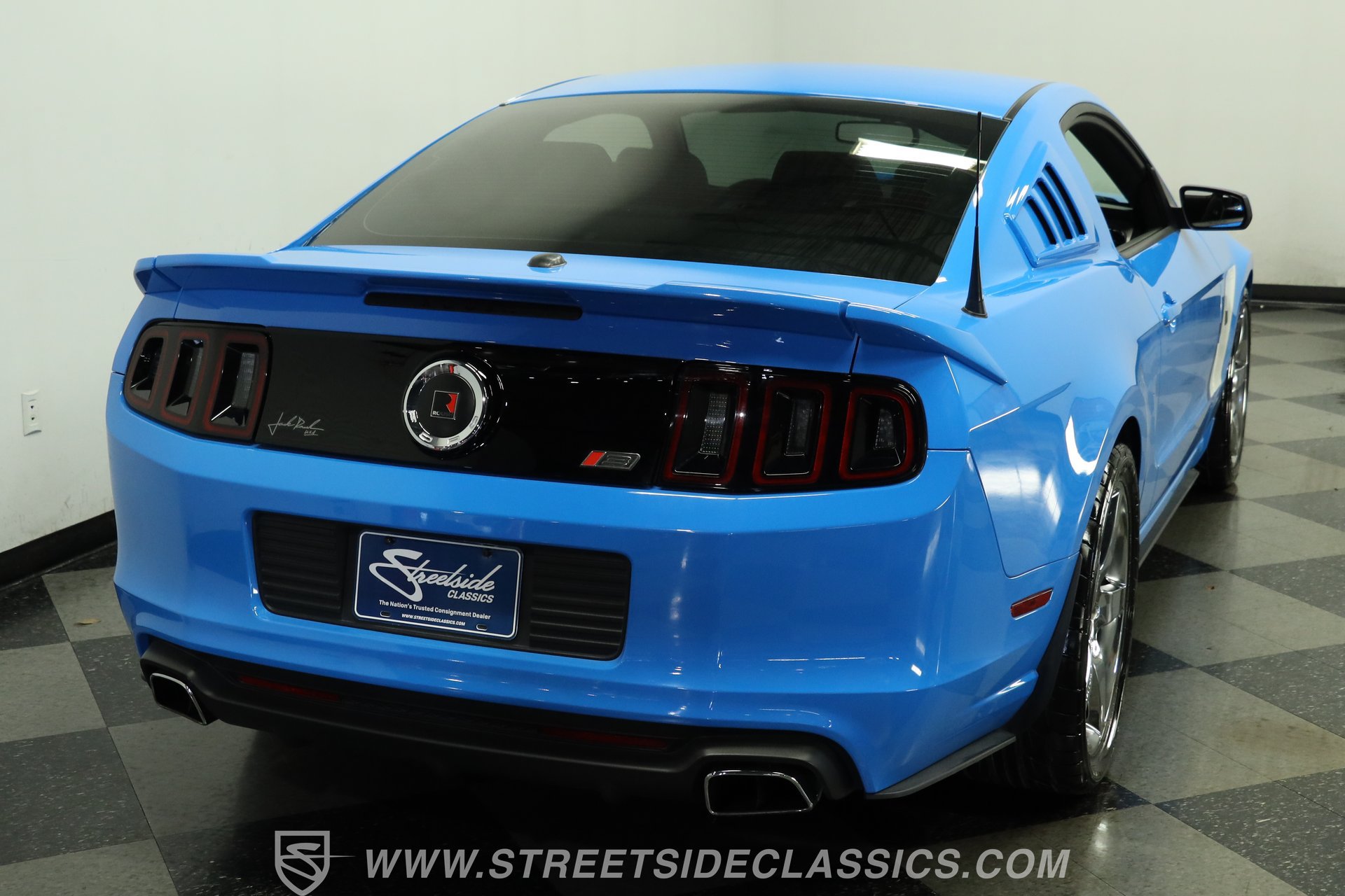 Used 2013 Ford Mustang GT Premium w/ GT Track Pkg RWD image 10
