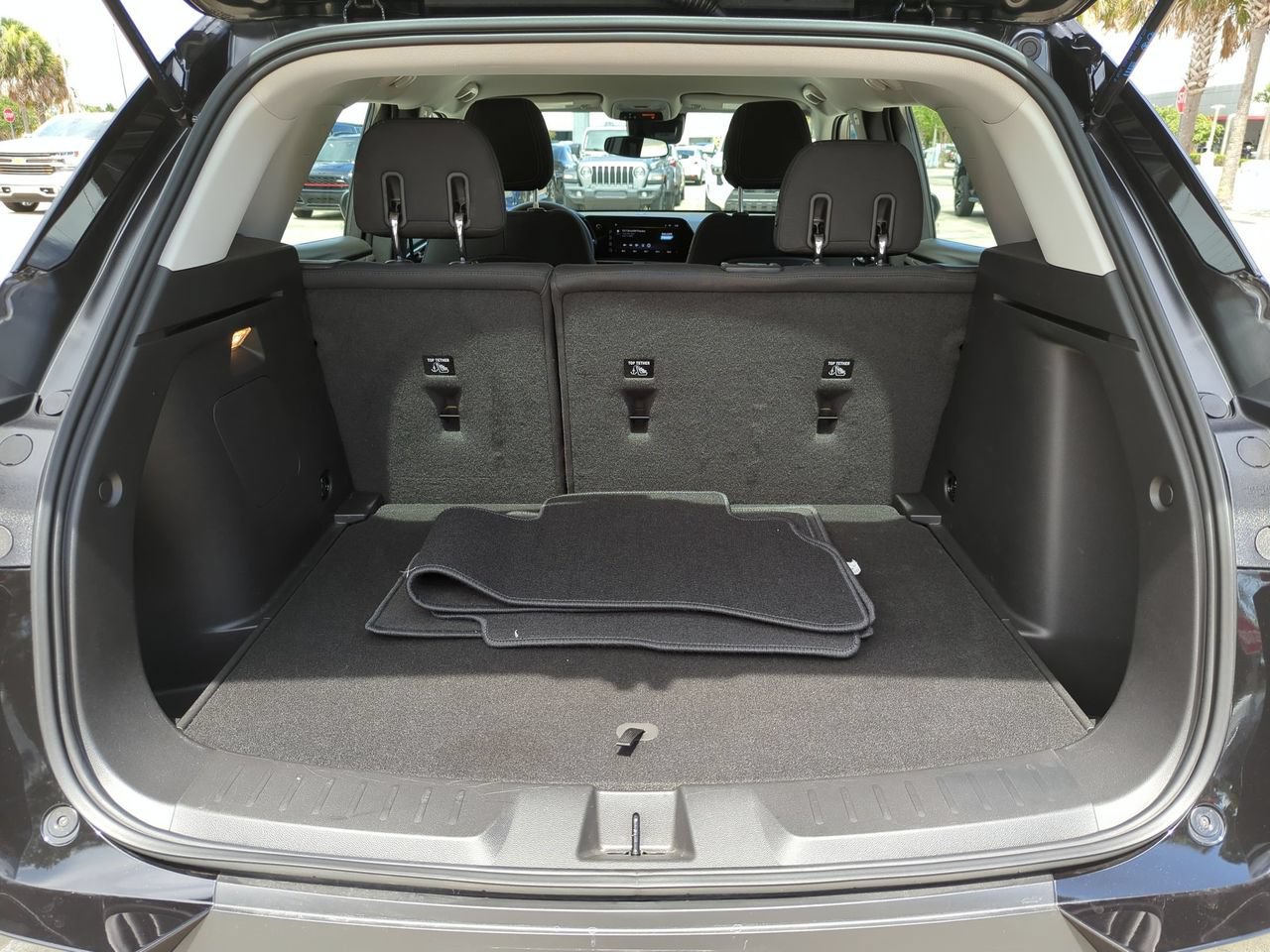 Used 2024 Chevrolet TrailBlazer LS w/ LS Confidence Package FWD image 22