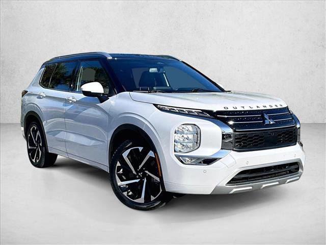 Used 2023 Mitsubishi Outlander SEL FWD image 10