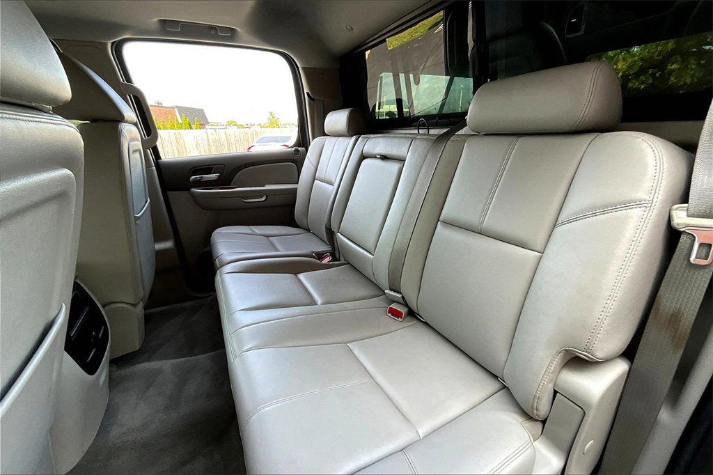 Used 2013 Chevrolet Silverado 3500 LTZ w/ LTZ Plus Package image 32