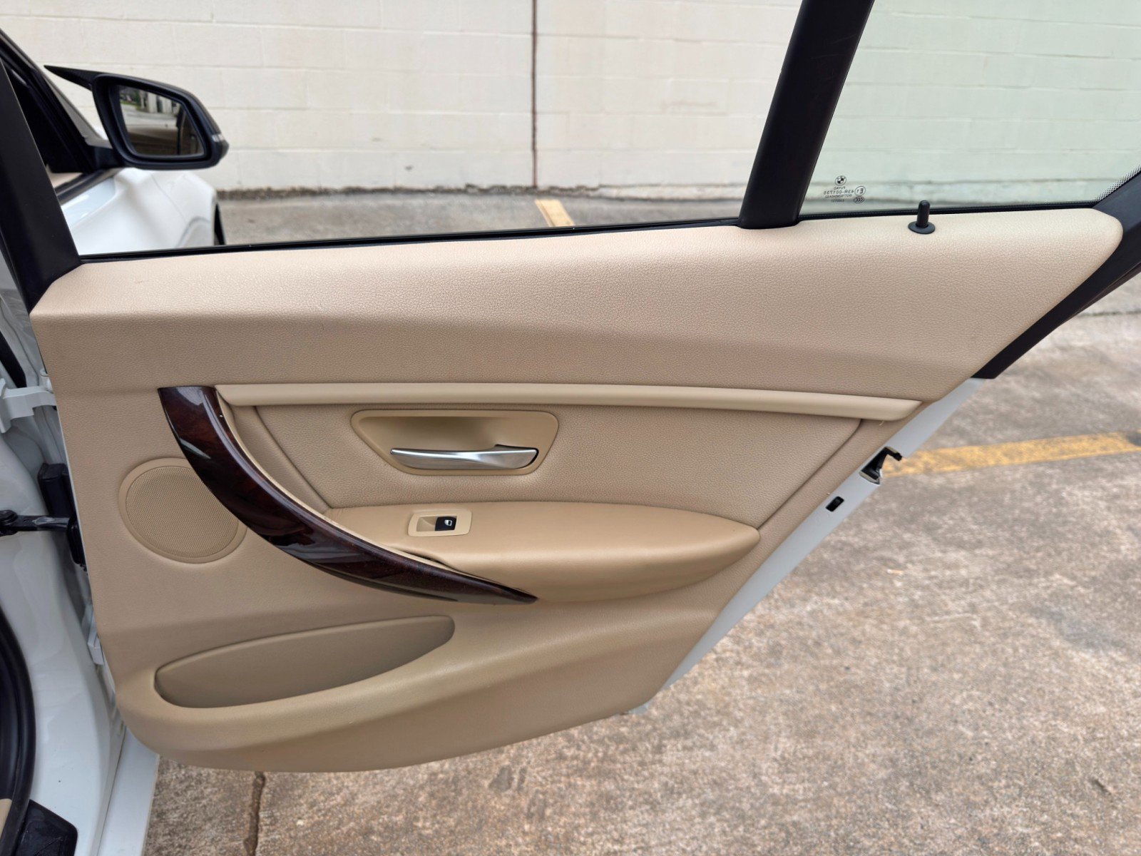 Used 2014 BMW 328d Sedan RWD image 40