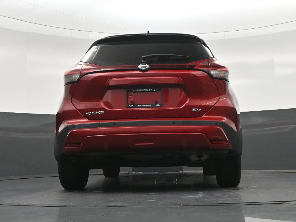 Used 2022 Nissan Kicks SV FWD image 26