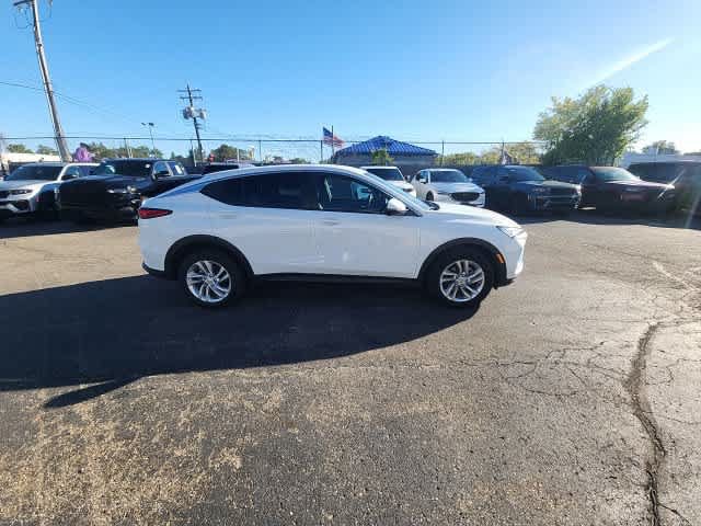 Used 2026 Buick Envista Preferred FWD image 10